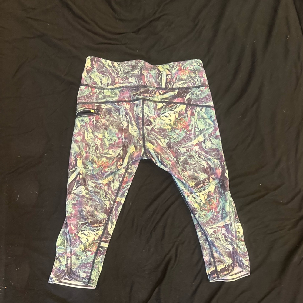 Lululemon Run Inspire Crop II leggings Iridescent Multi print - Picture 3 of 5